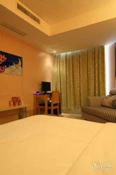 The Seven Hotel Yichang Esterno foto